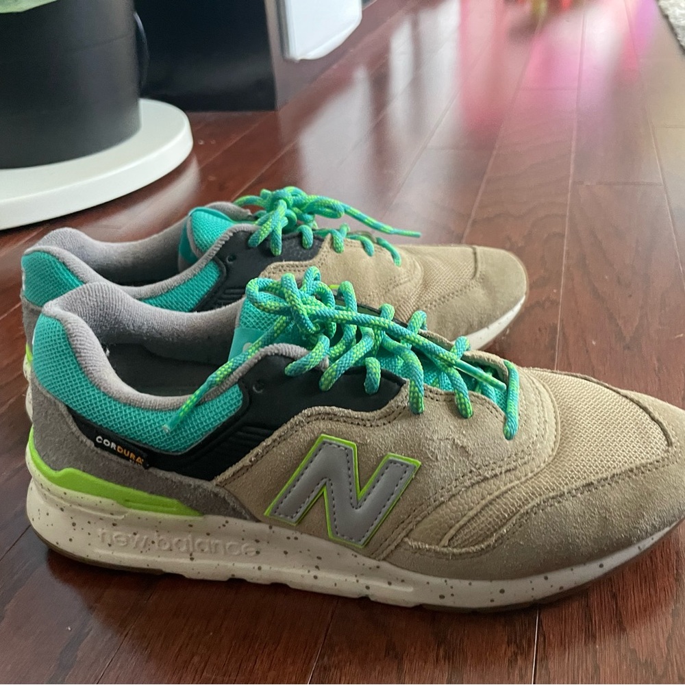 New Balance Sneakers